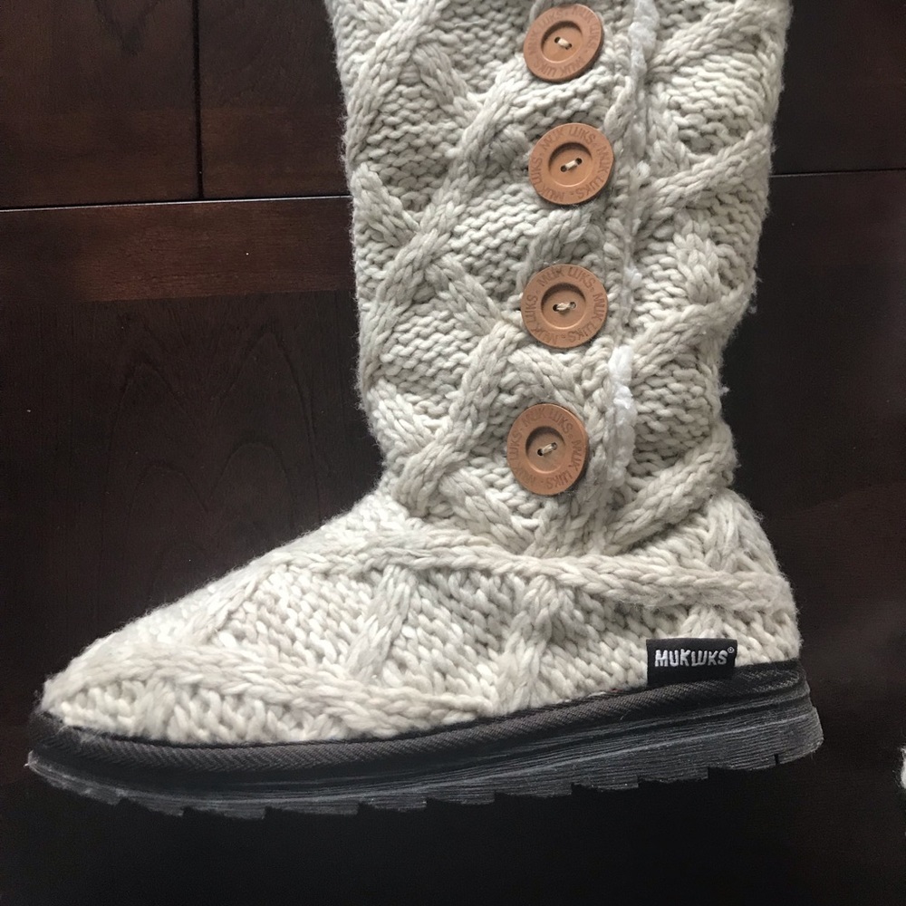 Muk Luks